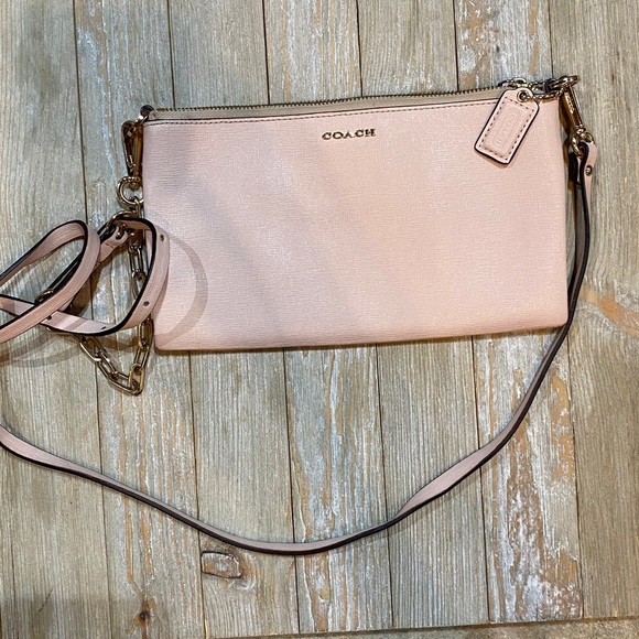 pale pink coach bag